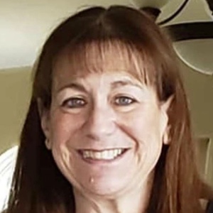 LisaBasefsky-21's avatar
